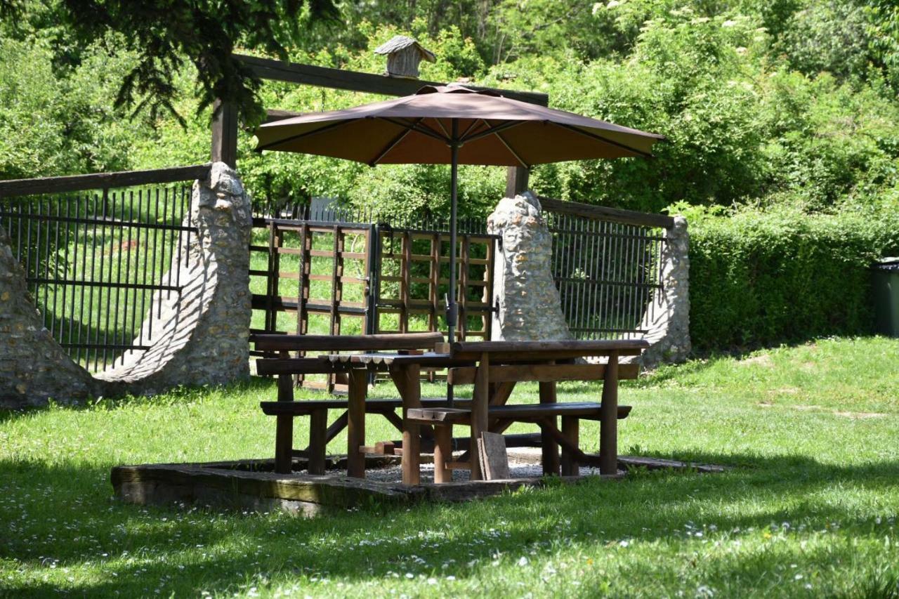 Vila Davidovic-Fruska Gora Mandelos Zewnętrze zdjęcie